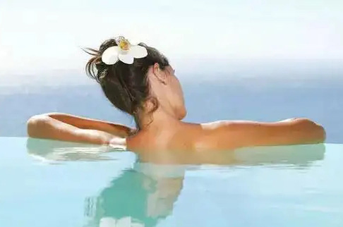 经期泡温泉会得阴道炎吗